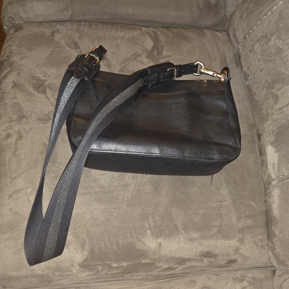 Coach Black Crossbody - Picture 4 of 9